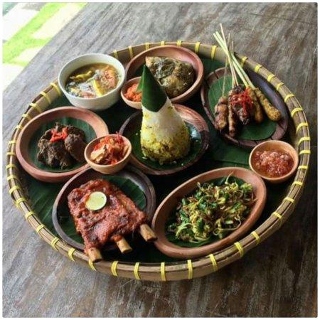 Cafe Pemulan